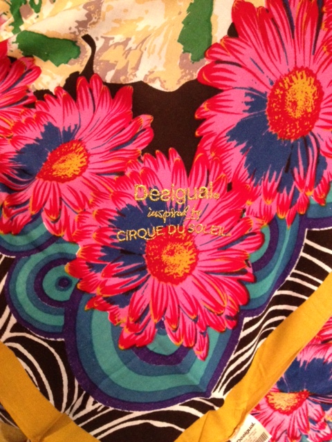 Cirque.Panu.sweet.scarf.detail