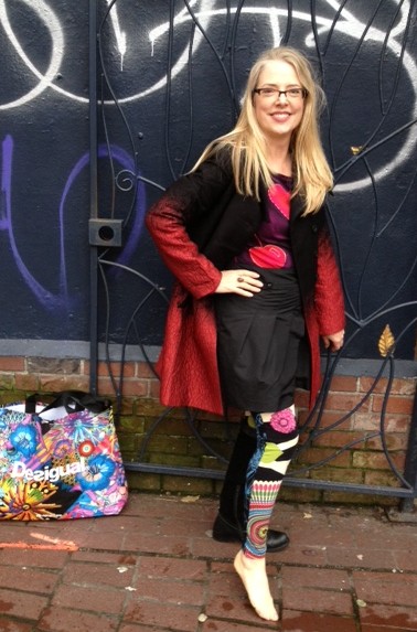 Susan.wearing.Desigual.1