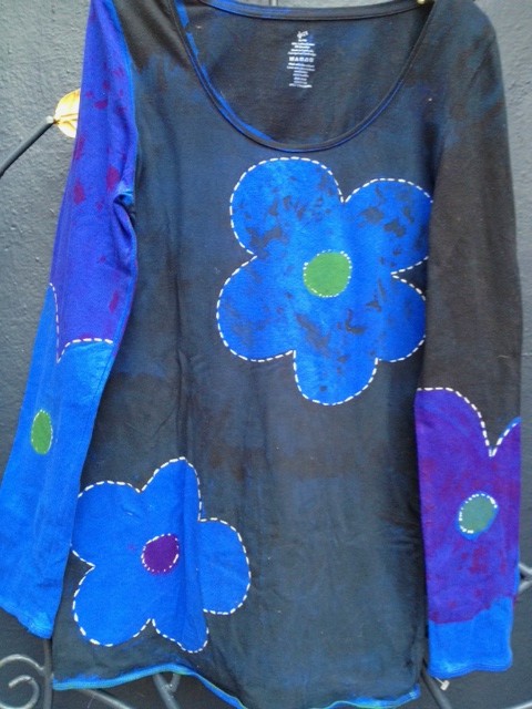 angel.blue.flower.top