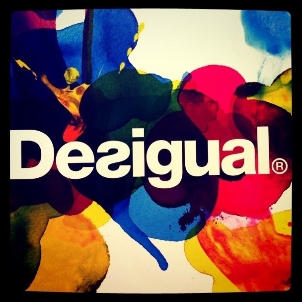 desigual.logo