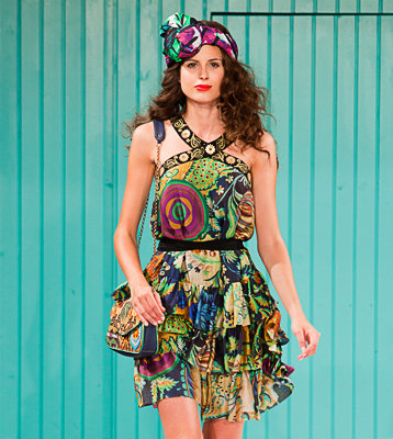 Estilo dress designed by Christian Lacroix for Desigual. Photo by Desigual. Desigual.Lacroix_estilo