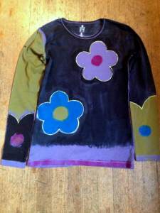 Handpainted.flower.shirt.july15.2013