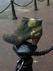 New Desigual green suede boots for fall-winter 2013. $189. photo by angelvancouver.com Desigual.green.suede.boots.fall.winter.2013.angelvancouver.com