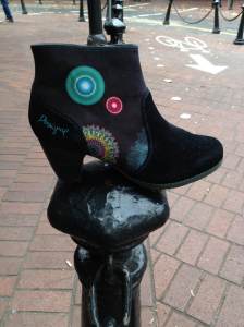 Desigual.black.boot.fall.2013