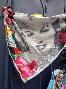 Desigual.Marilyn.scarf