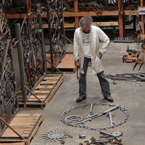 Bob.Dylan.Mood.Swings.studio