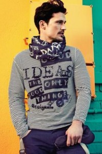 Desigual.Letras.Bis.scarf.$74