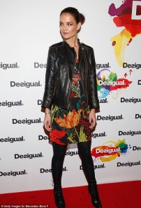 Katie.Holmes.wearing.Desigual.NYFW.2015.getty.image
