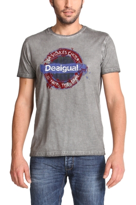 Desigual.man.iunderground.Dsgl.Tshirt.$74.FW2014