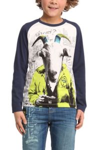 Desigual kids SEBAS T-shirt. $49, Fall-Winter 2014 collection at Angel. Desigual.kids.SEBAS.TSHIRT.$49.fw2014