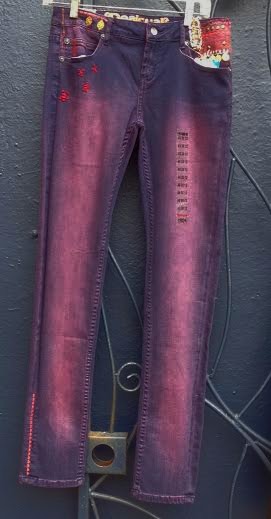 Desigual.woman.Sangrita.jeans.$154.FW2014