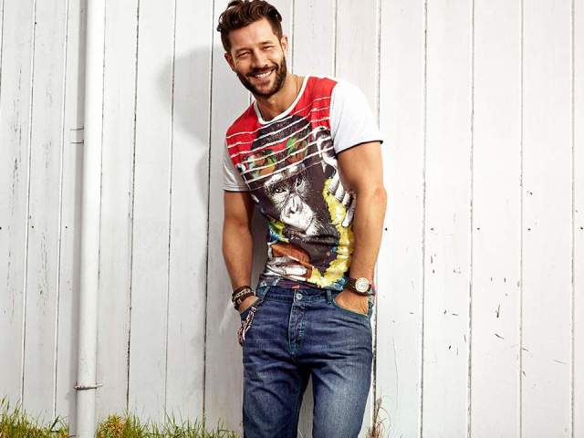 Desigual TONY t-shirt. $84, Spring-Summer 2015. The monkey is back!