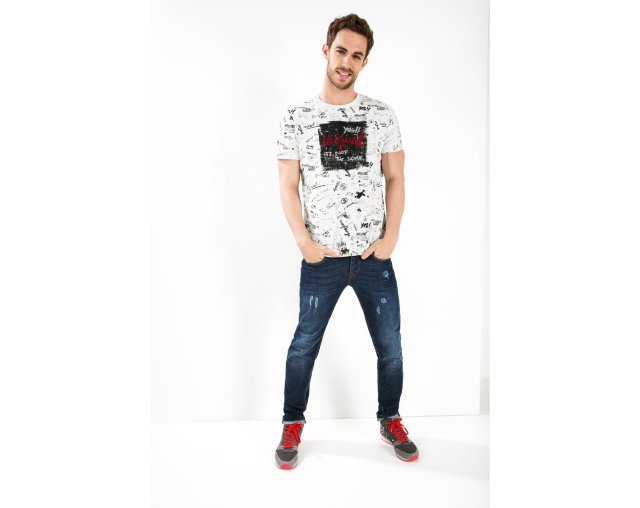 Desigual ETNO T-shirt. $65. Fall-Winter 2015.