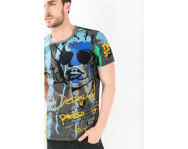 Desigual HOLA T-shirt. $75. Fall-Winter 2015