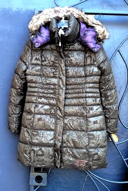 Desigual SHAILA coat with removable faux-fur hoodie trim and removable hoodie. $264. Fall-Winter 2015