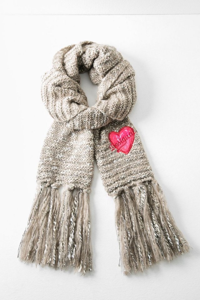 Desigual BASICO scarf. $69. Angel has the matching hat and gloves.