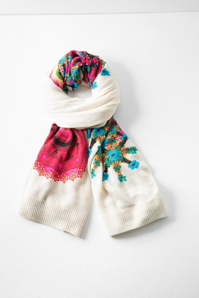 Desigual SCARF ELEY. $109. 190 x 70cm. Has matching hat & gloves. Fall-Winter 2015