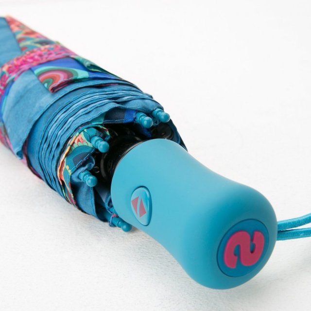 Desigual UMBRELLA LAKEY handle, showing push button to automatically open and close. $49. Fall-Winter 2015.