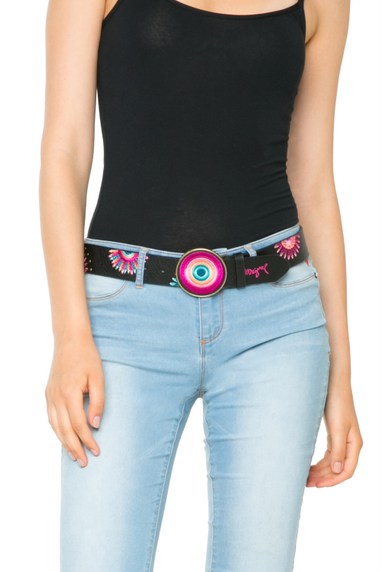 Desigual.Cint.Xapon.Bordado.Far.West.belt.on.model.$65.95.SS2016.61R56M3_2000