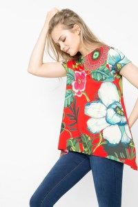 Desigual.EMILIO.t-shirt.red.$85.95.SS2016.61T25Q8_3061