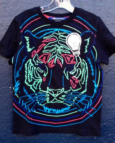 Desigual glow-in-the-dark JOANA t-shirt. $39.95. Spring-Summer 2016.