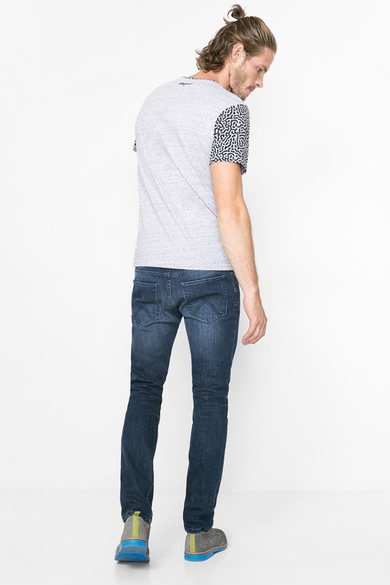 Desigual.panacor steven.T-shirt.back.$85.95.SS2016.61T14C0_2043