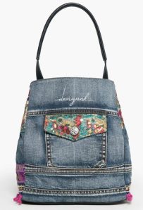 Desigual.AROSA.ETHNIC.DELUXE.bag.reverse.side.$149.95.FW2016.67X50E2