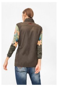 Desigual.MARIA.JACKET.with.floral.print.sleeves.FW2016.67E29C3_4086