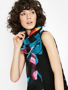 desigual-scarf-spring-explosion-ss2017-72w9eb6_3087