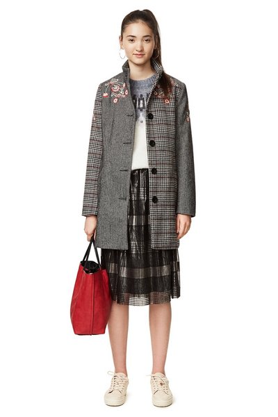 Desigual MELAN dual fabric coat with embroidered flowers. $355.95. Fall-Winter 2017.
