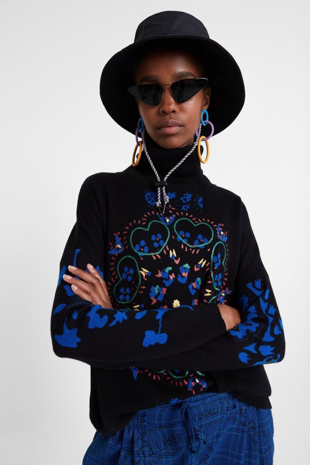 Desigual BARRIE sweater. $189.95. FW2019. A boho sweater with hearts forming a mandala.