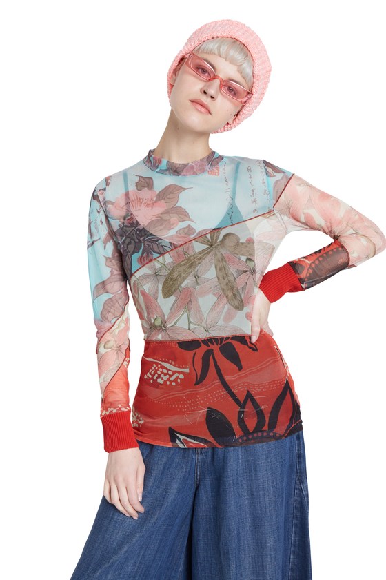Desigual Nebraska T-shirt. $125.95. FW2020. Made in Spain.