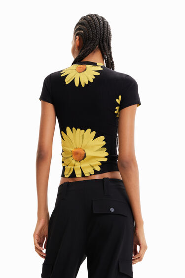 Desigual "Marga" ribbed daisy T-shirt by Christian Lacroix. $85.95. Spring 2023 collection