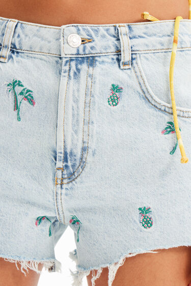 Desigual MILANO embroidered denim shorts 100% cotton 23SWDD04