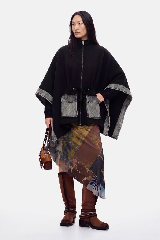 Desigual CONTRASTING DENIM poncho Fall 2026