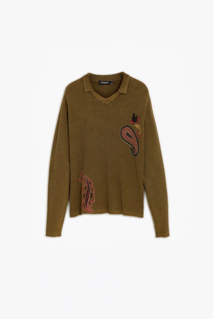 Desigual polo cotton sweater with embroidered paisley print. $189.95. FW2026.